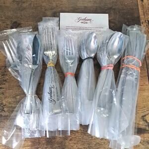 Gorham Column Frosted 50 Piece Set 18/10 Stainless F1atware NEW Serves 9 Persons